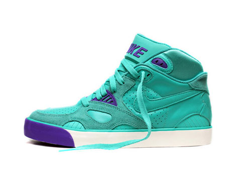 NIKE-AUTO-TRAINER.jpg NIKE-AUTO-TRAINER.jpg