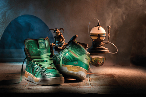 ADIDAS-ORIGINALS-STAR-WARS-FW-2010-06.jpg ADIDAS-ORIGINALS-STAR-WARS-FW-2010-06.jpg