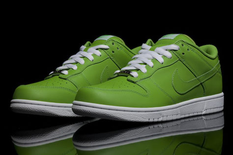 NIKE-SPORTSWEAR-SNEAKERS-BR04.jpg NIKE-SPORTSWEAR-SNEAKERS-BR04.jpg