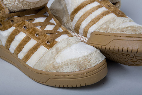 ADIDAS-JEREMY-SCOTT-2011-3.jpg