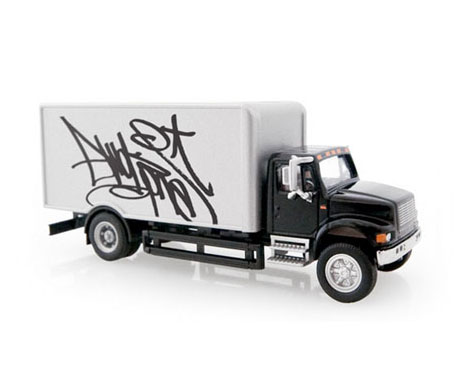 GRAFFITI-TOY-TRUCKS-4.jpg GRAFFITI-TOY-TRUCKS-4.jpg