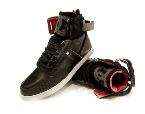  Shoes 2011 on Dc Shoes     Black Armour   Vision Invisible