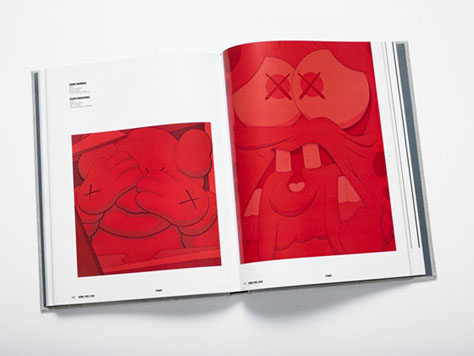 LIBRO-KAWS-BOOK-1.jpg