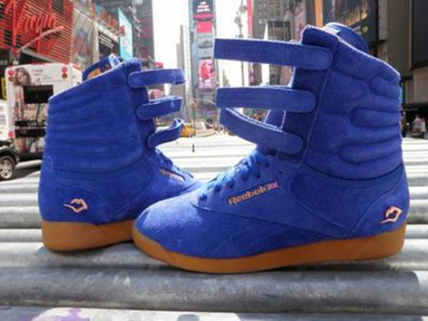MARRIED-TO-THE-MOB-REEBOK-DOUBLE-BUBBLE-3.jpg