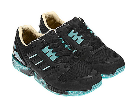 ADIDAS-ORIGINALS-STAR-WARS-SS-11-00.jpg