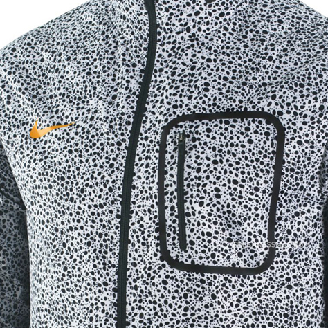 NIKE-MERCURIAL-SAFARI-JACKET-3.jpg NIKE-MERCURIAL-SAFARI-JACKET-3.jpg
