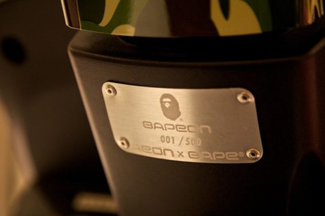 A-BATHING-APE-AEON-8.jpg