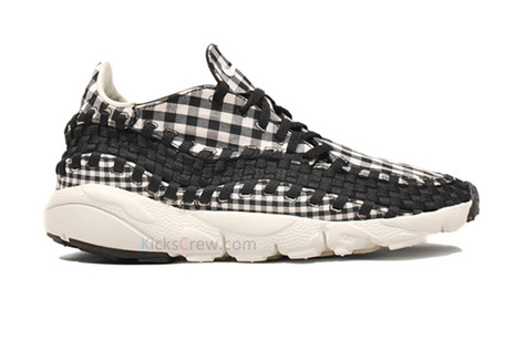 NIKE-AIR-FOOTSCAPE-WOVEN-FREEMOTION-GINGHAM-PACK-4.jpeg
