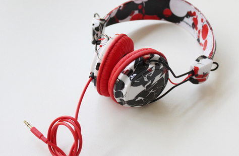 WESC-HEADPHONES-RAEMARTINI-1.jpg