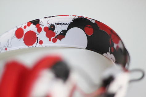 WESC-HEADPHONES-RAEMARTINI-2.jpg