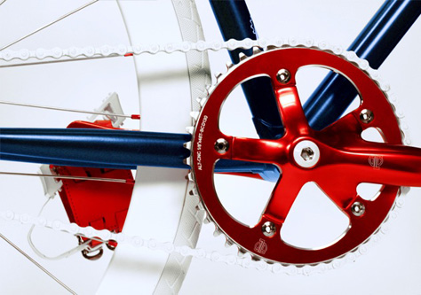 LEVIS-FIXIE-BIKE-05.jpg LEVIS-FIXIE-BIKE-05.jpg