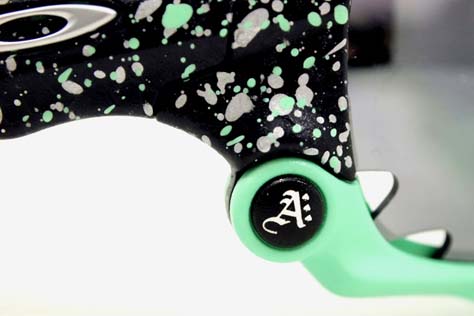 OAKEY-JAWBONE-ATMOS-SPLATTER-3.jpg OAKEY-JAWBONE-ATMOS-SPLATTER-3.jpg