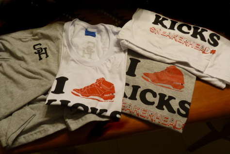 SNEAKERHEAD-I-L-KICKS-TSHIRT-2.jpg